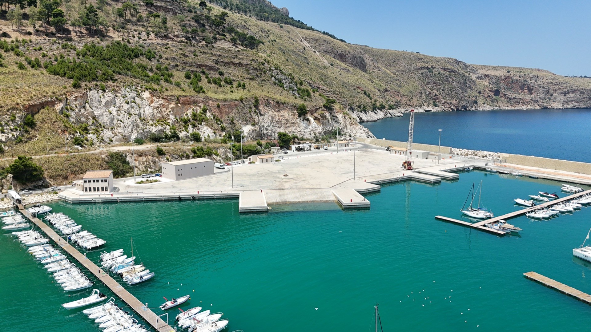 Il molo del Porto Nuovo di Castellammare del Golfo